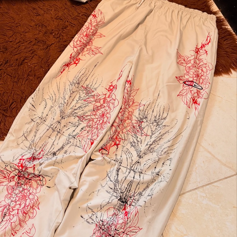 Harajuku Red Spider Lily Print - Street Fashion Of Japan 评论和价格